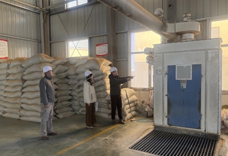 嚴抓飼料生產不松懈，鑄牢“質”安通遼防線——記通遼市農牧業發展中心飼料科開展安全生產大檢查